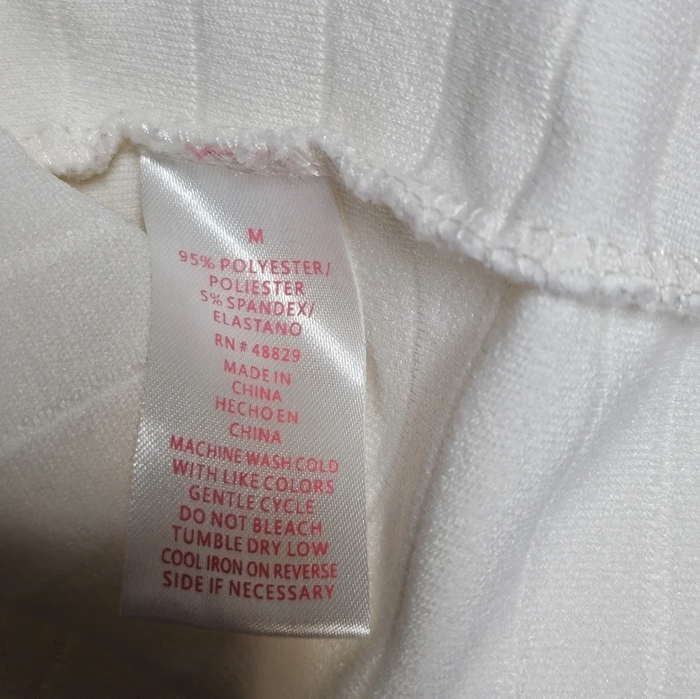 Love by Chesley Off White Deep Neck Textured Pencil Dress Size M - Picture 6 of 6